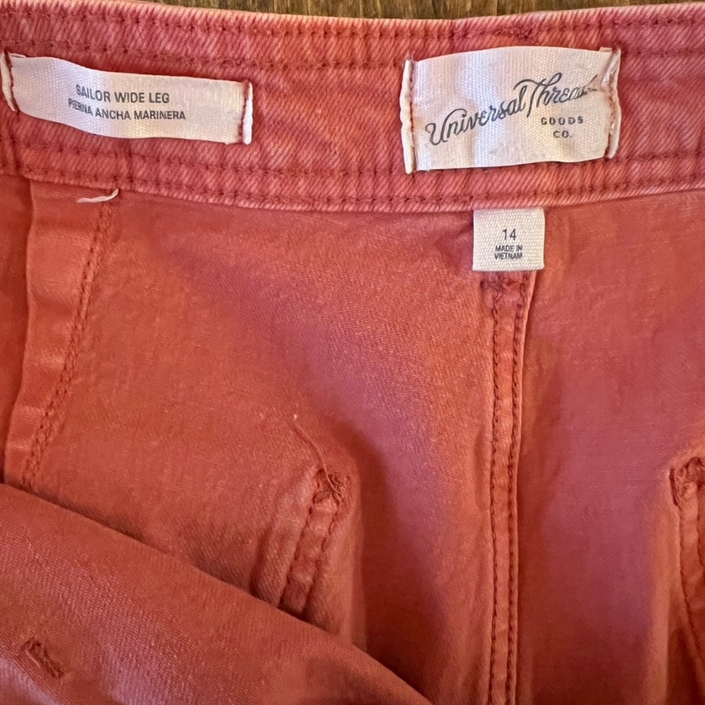 Universal Thread High-Rise Wide Leg Jeans in Rust Orange - Picture 3 of 3